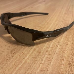 Unisex Oakley Flak sunglasses